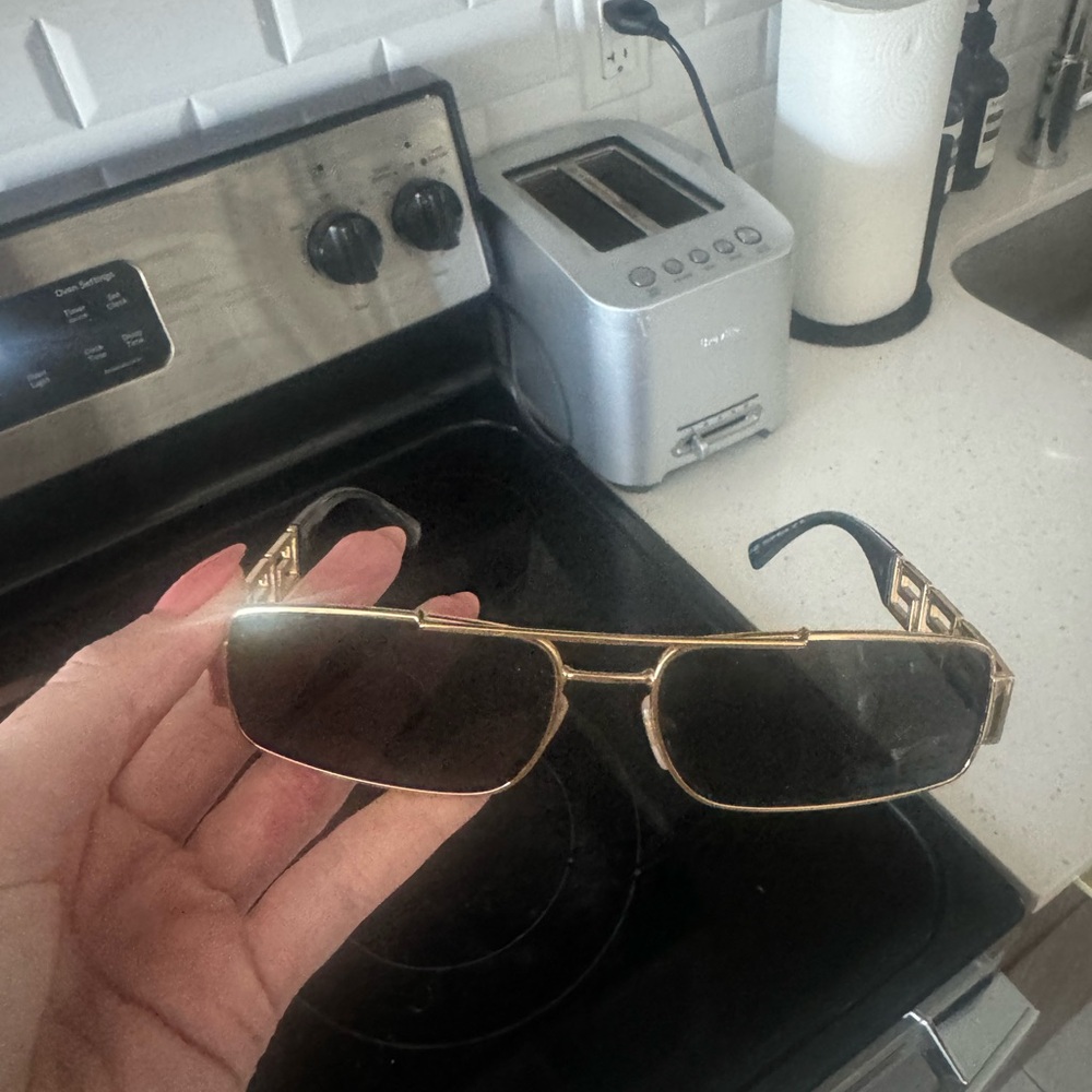 Versace sunglassess
